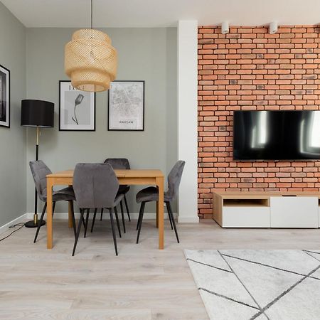 Central Apartment Emilii Plater By Noclegi Renters Warsaw Exterior photo